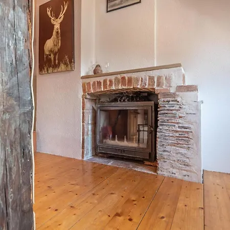 Douce Folie Annecienne Furnished Flat *